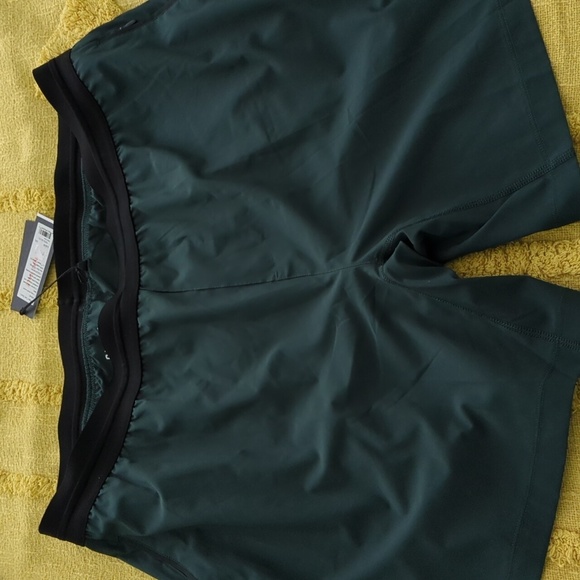 Rhone 7" Mako teck unlined Men's wild forest color Athletic Shorts XXL Vacation - Picture 2 of 7